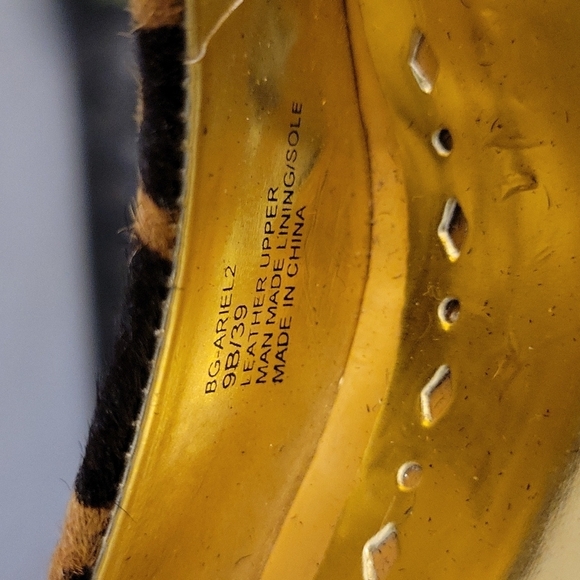 BCBGIRLS Leather Animal Hair Printed Giraffe Open Toe Heel 9 - Picture 15 of 15